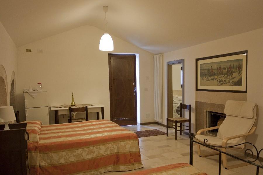 Grotta Cilicia B&B Noci Quarto foto